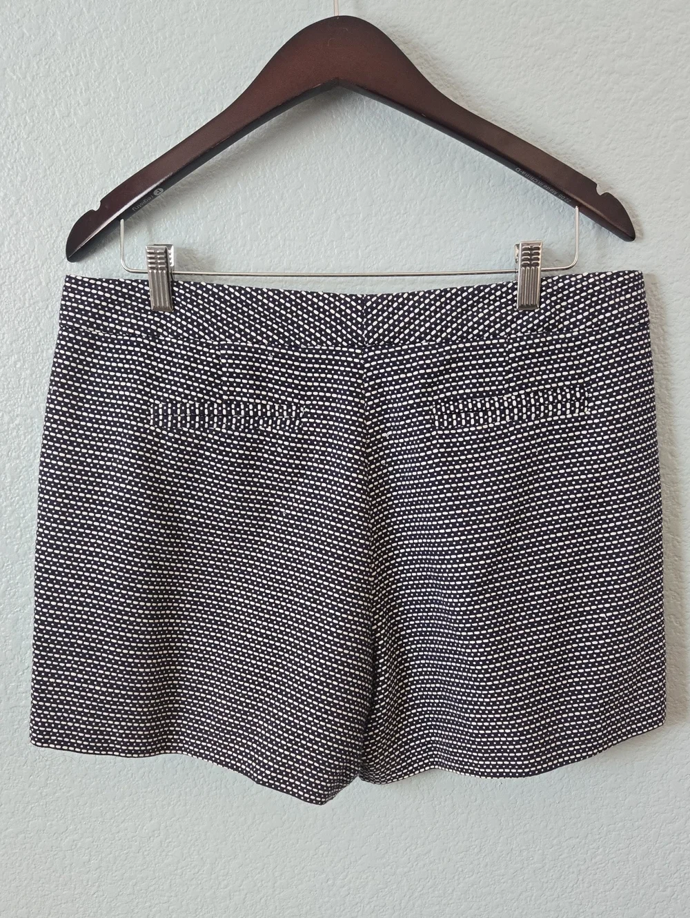 Sandro Paris Tweed Tailored Shorts Textured Deep Navy Sz 14 Winter Chic